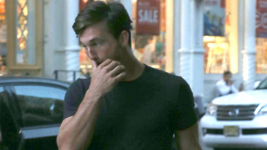 Tyler Cameron vor Gigi Hadids Apartment