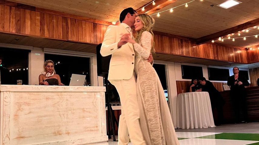 Tyler Posey und Phem bei ihrer Hochzeit