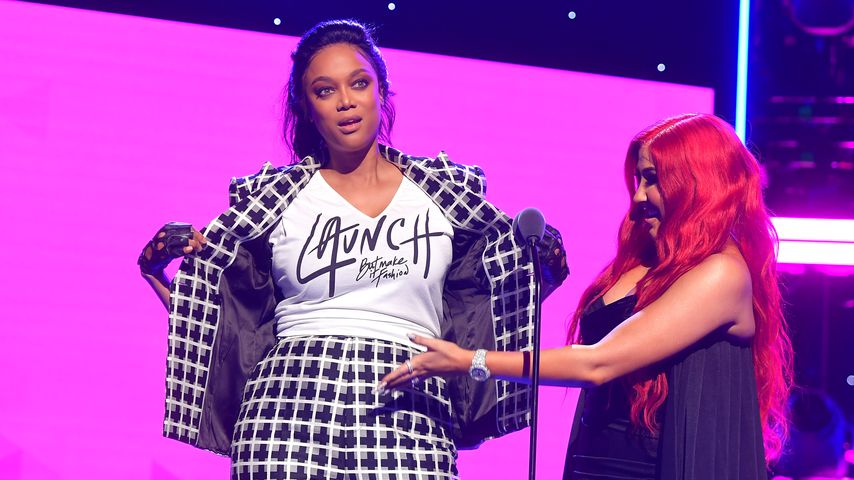Tyra Banks steht bei den Influencer Awards auf der Bühne