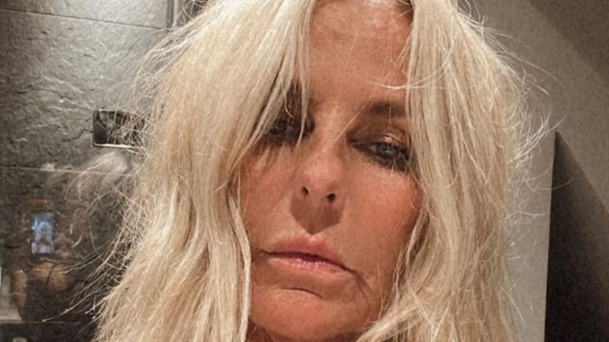 Ulrika Jonsson zeigt sich auf Instagram auf einem Selfie betrunken