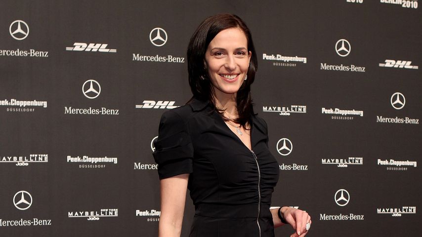 Kurzer Bob: GZSZ-Star Ulrike Frank überrascht mit neuem Look