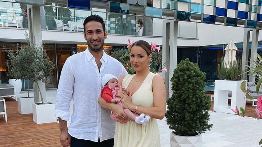 Umut Kekilli und Ina Maria Schnitzer mit ihrer Tochter Kaia