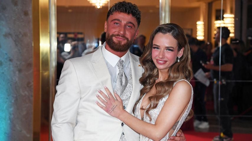 Umut Tekin macht seine Beziehung zu Lena Goldstein offiziell