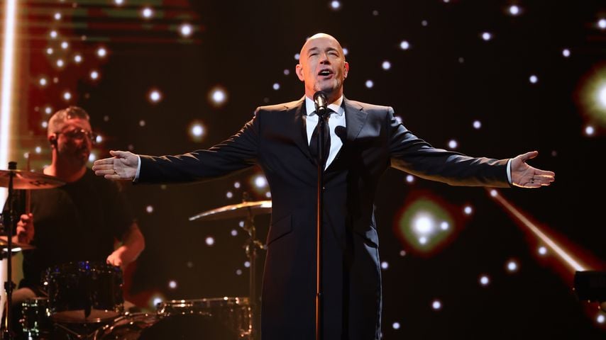 Schon wieder: Der Graf stürzt erneut bei Bühnenauftritt