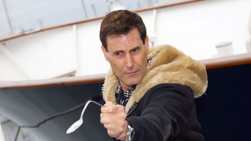Uri Geller, Illusionist