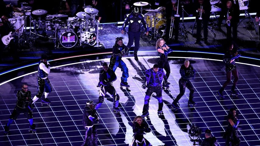 Usher beim Super Bowl 2024