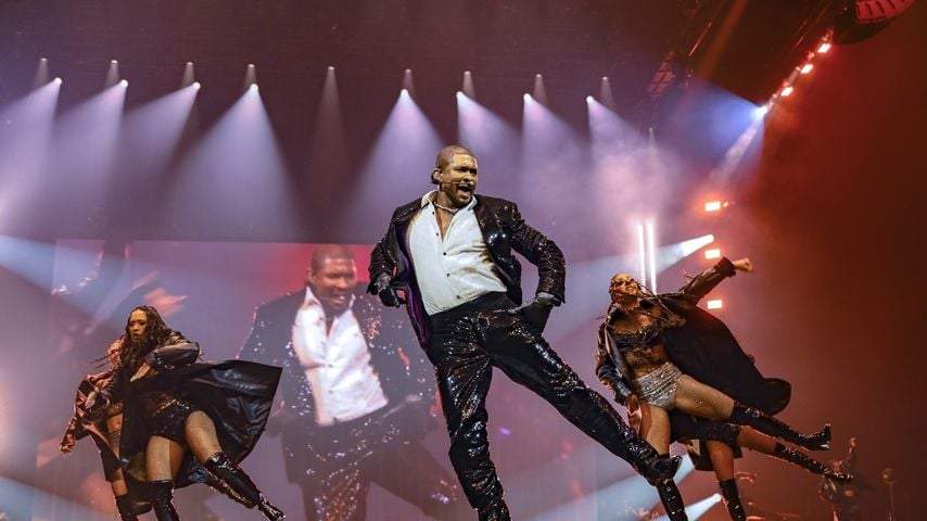 Usher performt im März 2025 in London