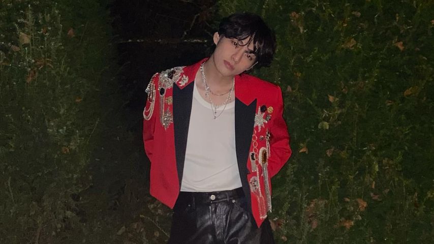 BTS' V begeistert Fans mit beeindruckendem Muskelaufbau