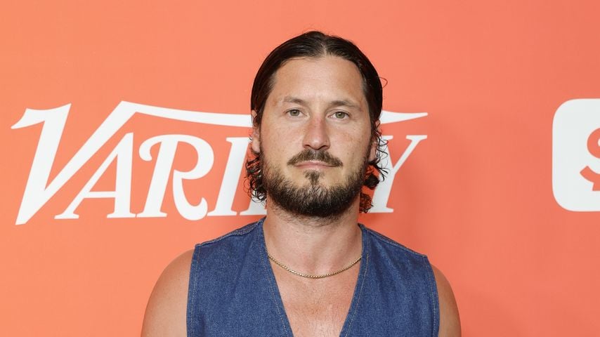 Schwindelanfälle: Val Chmerkovskiy muss ins Krankenhaus