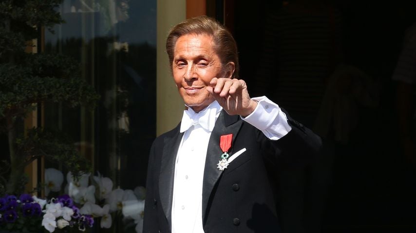 Eine Farbe als Vermächtnis: Valentinos ikonisches Rot