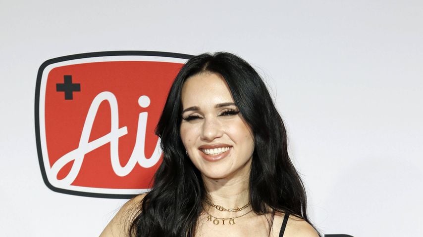 Vanessa Borck beim Charity Konzert Channel Aid – live in Concert 2025 im Deutschen Schauspielhaus in Hamburg