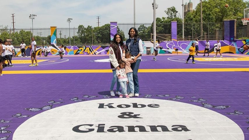 Vanessa Bryant mit Familie im Juni 2022