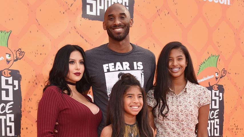 Vanessa Bryant mit ihrem Mann Kobe und den Töchtern Gianna und Natalia, Juli 2016