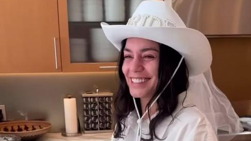 Bald Hochzeit? Vanessa Hudgens feiert supercool ihren JGA!