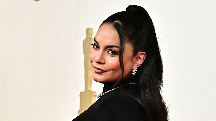 Vanessa Hudgens, Sängerin