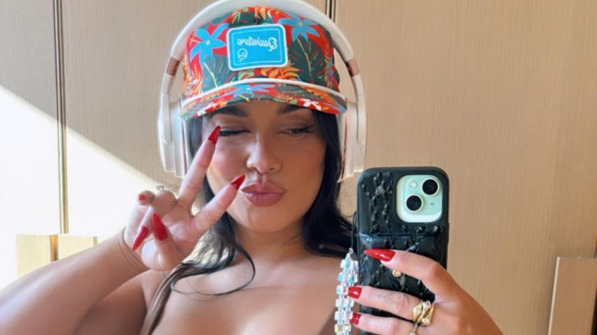 Runde Kugel: Schwangere Vanessa Hudgens verzaubert ihre Fans