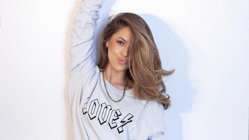 Hoppla! Vanessa Mai rutscht beim Twerken der Po raus