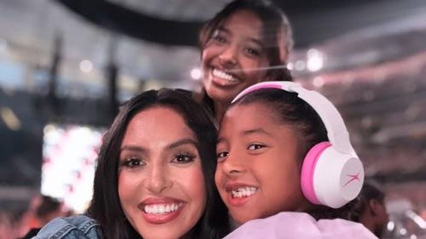 Vanessa, Natalia und Bianka Bryant beim Konzert von Taylor Swift im August 2023