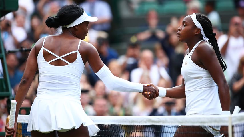Venus Williams und Cori Gauff im Juli 2019 in Wimbledon