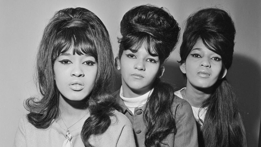 Die Ronettes in Großbritannien, 11. Januar 1964: Veronica Bennett, Nedra Talley und Estelle Bennett