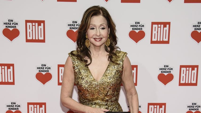 Vicky Leandros bei der "Ein Herz für Kinder"-Gala 2016 in Berlin