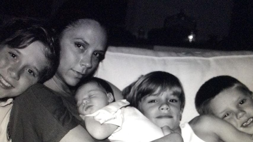 Designerin Victoria Beckham mit ihren vier Kindern