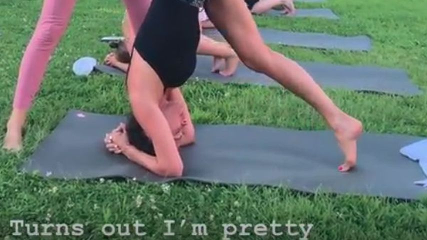 Victoria Beckham beim Yoga in Italien, 2019