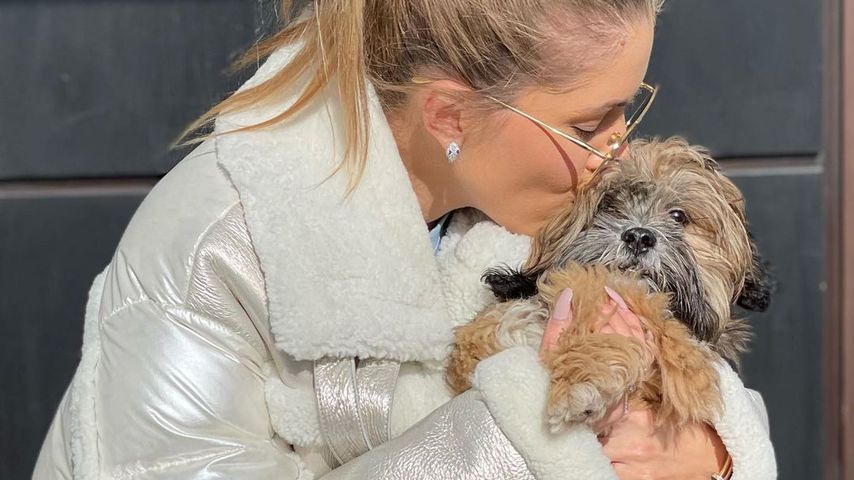 Victoria Swarovski und ihr Hund Winnie im März 2021