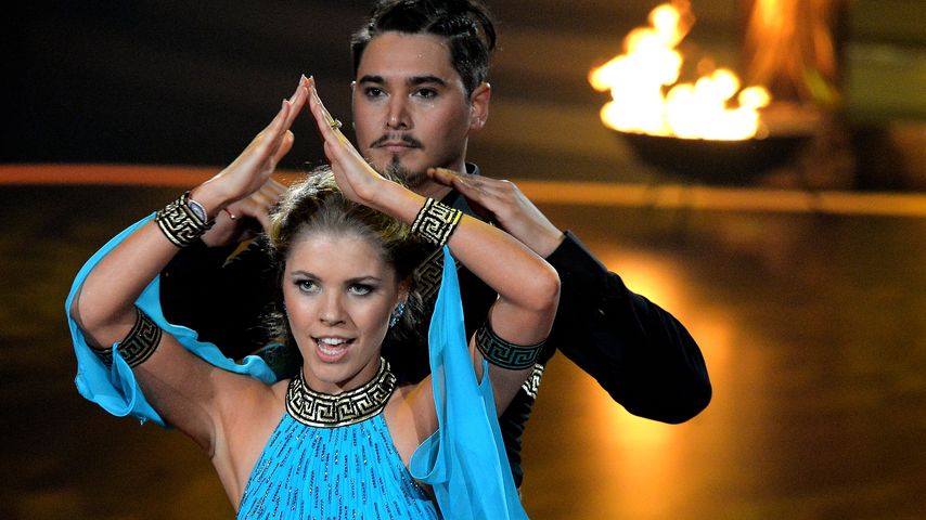 Schock: "Let's Dance"-Victoria verliert Schwiegervater!