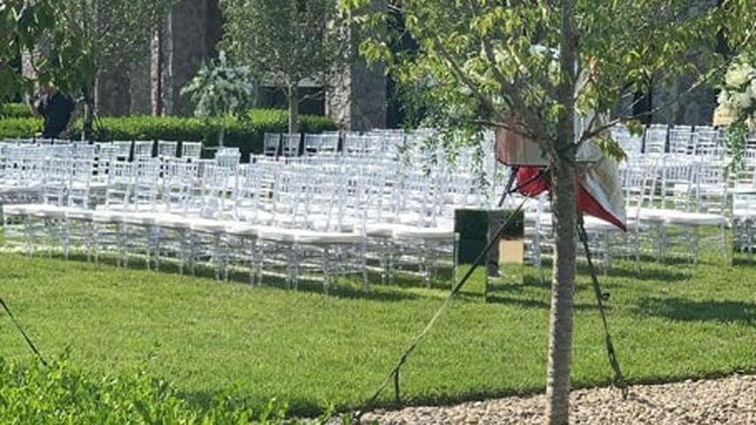 Stuhlreihen für die Hochzeit von Jax Taylor und Brittany Cartwright