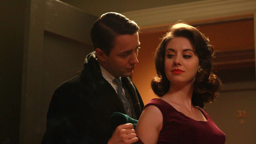 Vincent Kartheiser und Alison Brie in "Mad Men"