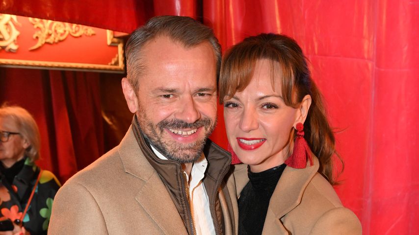 Viola Wedekind und Sven Waasner bei der Premiere des Circus-Theaters Roncalli in München, Oktober 2025