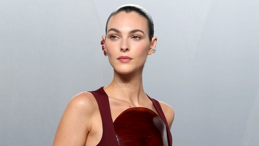 Vittoria Ceretti glänzt solo bei Jeff Bezos' Pre-Met-Party