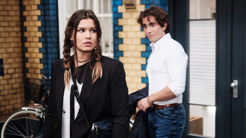 Vivien (Sharon Berlinghoff) und Sebastian (Jonathan Elias Weiske) bei "Unter uns"