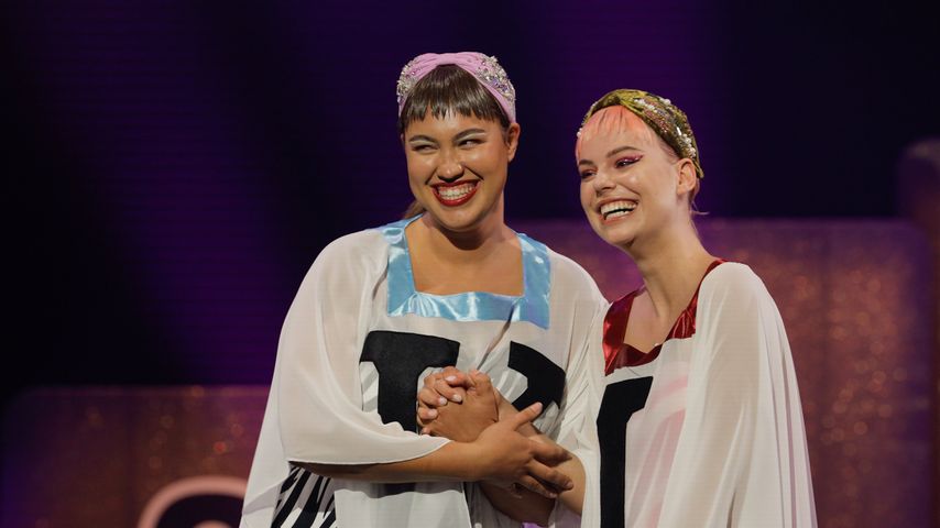 Vivien und Selma bei der Entscheidung von GNTM 2023
