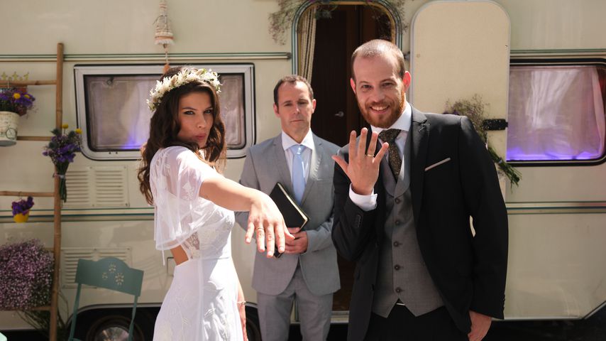 Vivien (Sharon Berlinghoff) und Tobias (Patrick Müller) bei ihrer "Unter uns"-Hochzeit