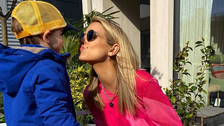 Vogue Williams und ihr Sohn Theodore im April 2020