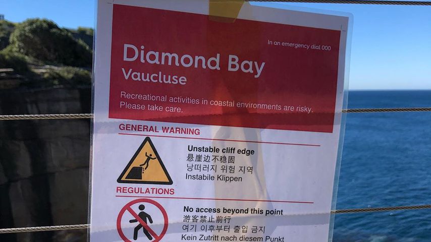 Warnschild im Diamond Bay in Australien