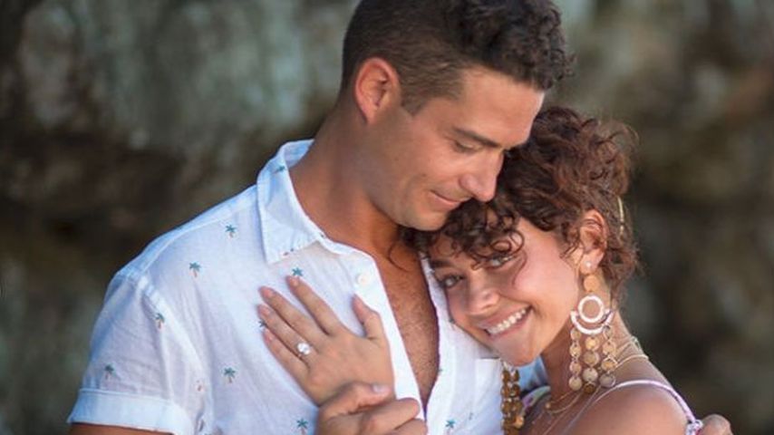 Wells Adams macht Sarah Hyland