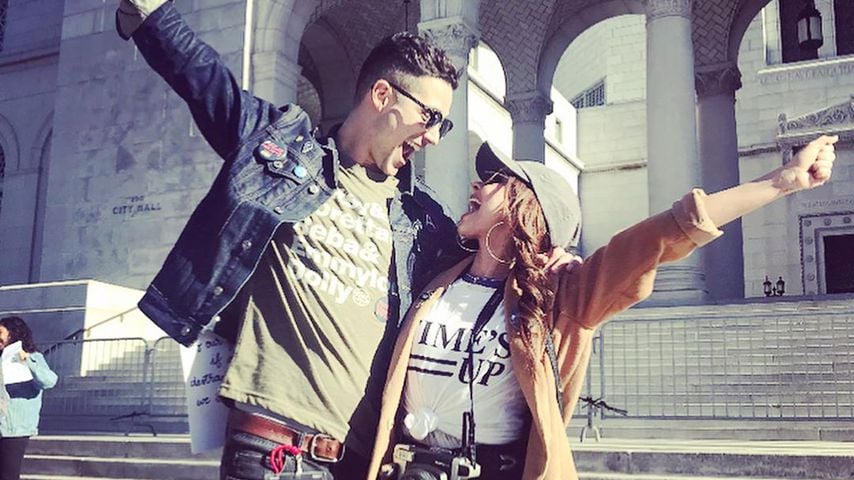 Wells Adams und Sarah Hyland