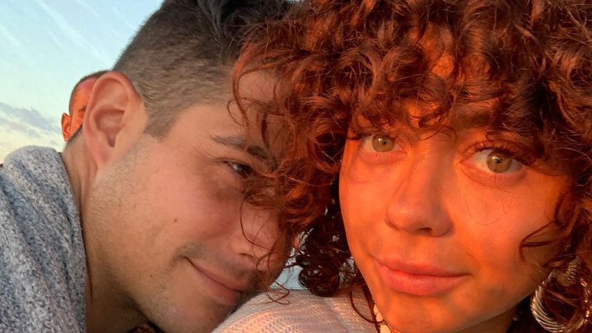 Wells Adams und Sarah Hyland im Juli 2019