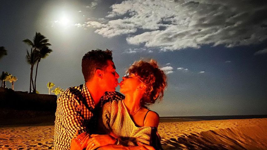 Wells Adams und seine Verlobte Sarah Hyland