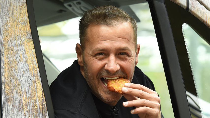 Willi Herren bei seiner Foodtruck-Eröffnung