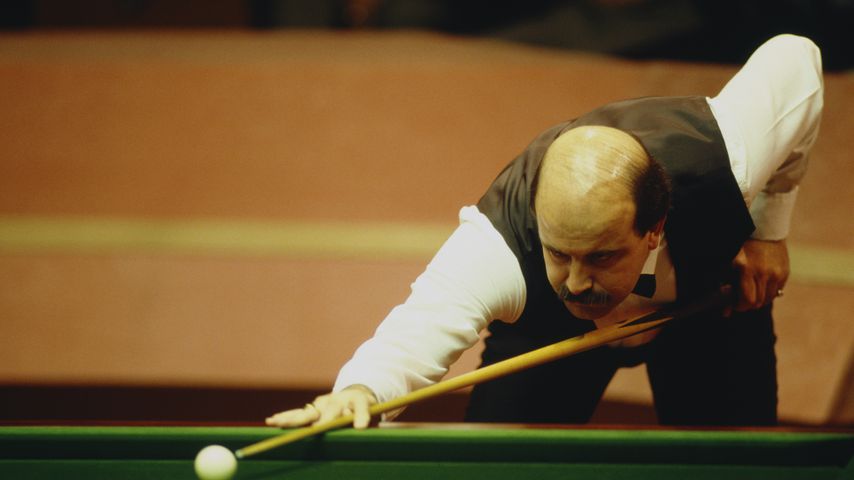 Willie Thorne bei den World Snooker Championship 1988 in Sheffield