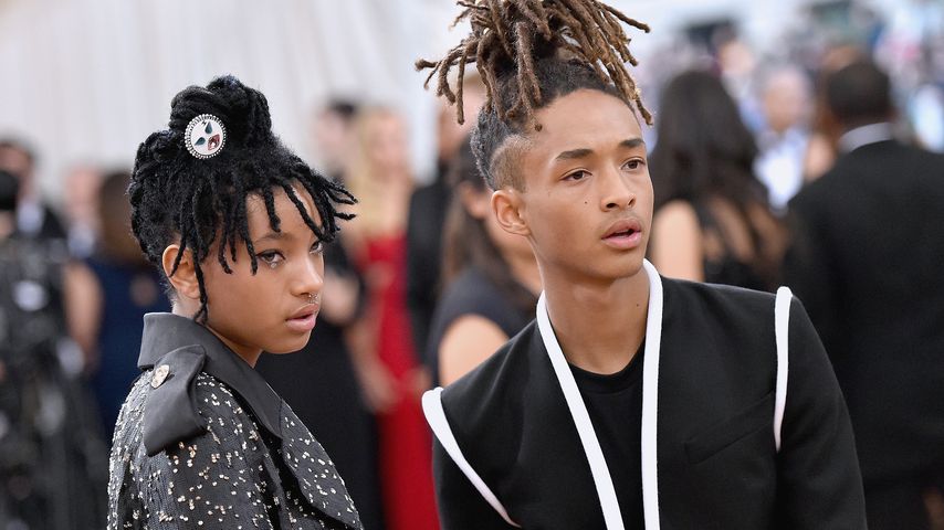 Total erwachsen! Willow & Jaden Smiths düsteres Rasta-Cover