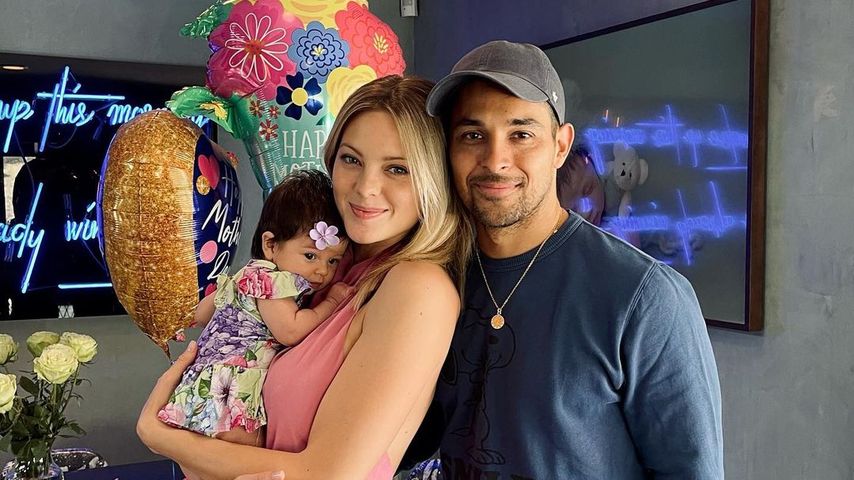 Wilmer Valderrama mit seiner Partnerin Amanda Pacheco und der gemeinsamen Tochter