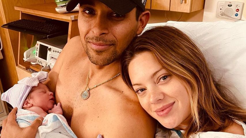 Wilmer Valderrama, seine Verlobte Amanda und ihre Tochter im Februar 2021