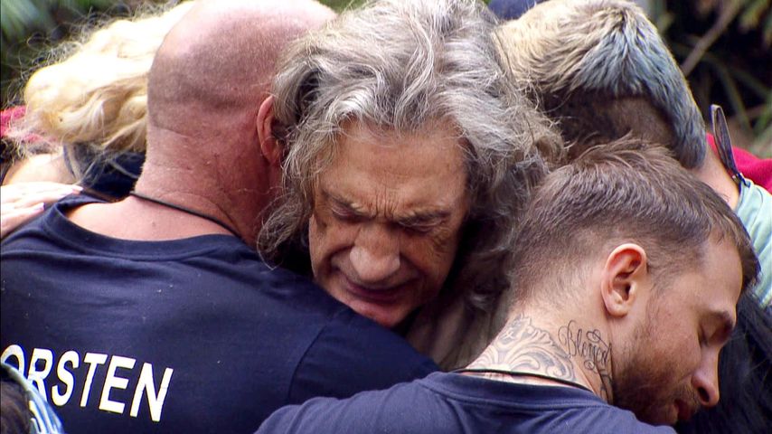 Winfried Glatzeder bei seinem Abschied von den Allstars-Dschungelcamp-Teilnehmern, 2024