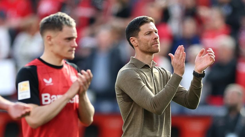 Xabi Alonso, Trainer von Bayer 04 Leverkusen
