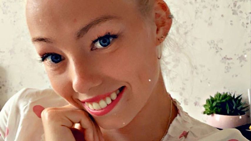 "Kampf der Realitystars"-Yana: Megaschmerzen beim Piercen!